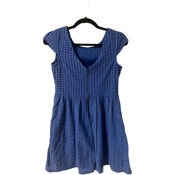 A beautiful blue Xhilaration dress in size medium - Picture 5 of 7